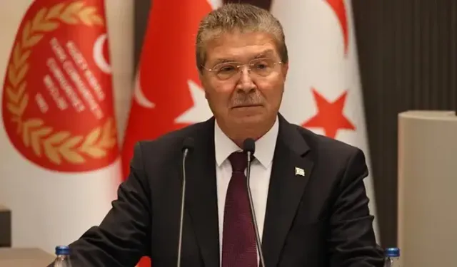 KKTC Başbakanı Üstel: Kıbrıs Türk halkı tehditlerle haklarından vazgeçirilemez