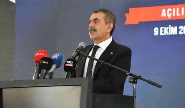 Bakan Tekin: 600 bin derslik inşa ettik