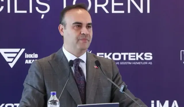 Bakan Kacır: Tekstil ve hazır giyimde 540 bin istihdamı koruduk