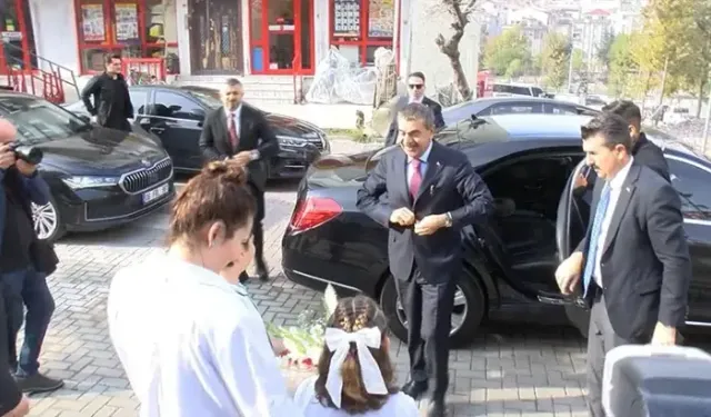 Bakan Yusuf Tekin: Oyunu öğrenmenin bir parçası olarak kabul ediyoruz