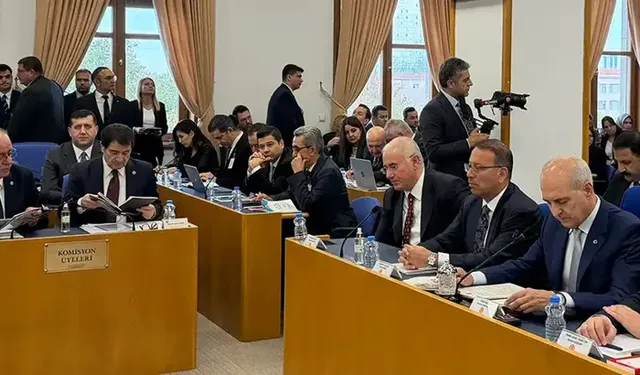 TBMM Başkanı Kurtulmuş: 2027 yılı bütçe teklifimiz 33,7 milyar lira