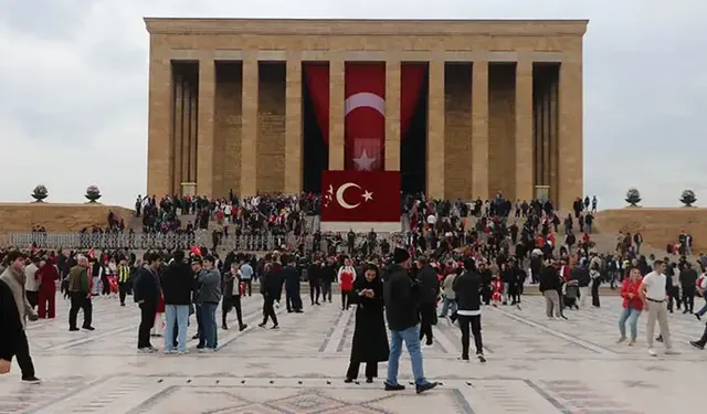 Anıtkabir’de Cumhuriyet Bayramı coşkusu
