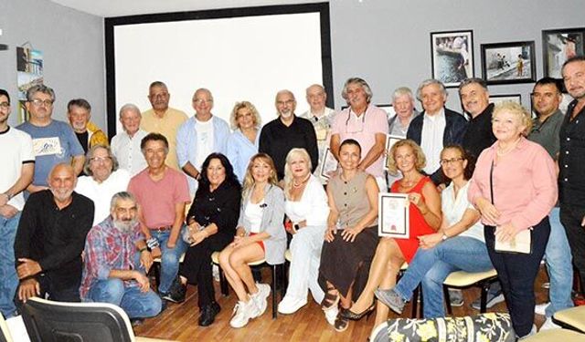 Fotoğrafçılar sezona kutlama ile başladı