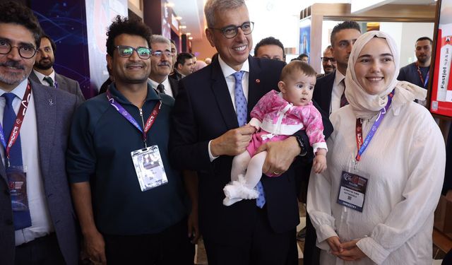 Bakan Memişoğlu: Dünyaya örnek olacak hastane öncesi acil sağlık hizmetleri sunuluyor