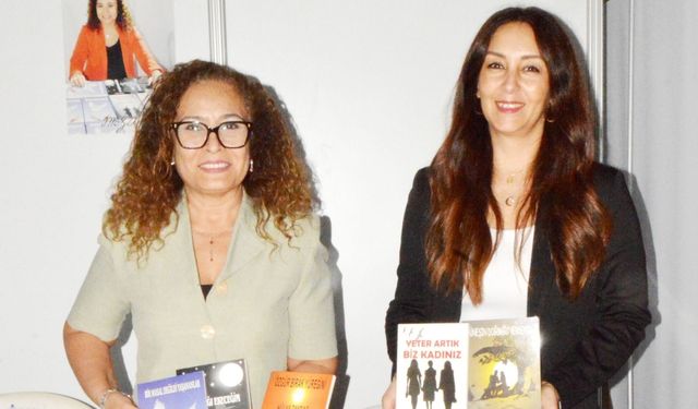 Yerel yazar ve şairler Antalya Kitap Fuarı'nda