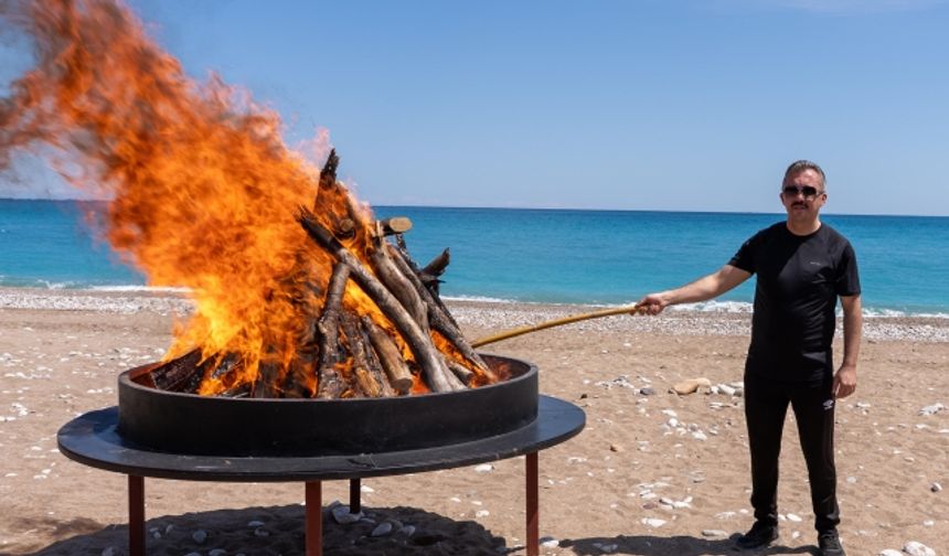 Kemer'de turizm sezonu olimpiyat ateşiyle açıldı 