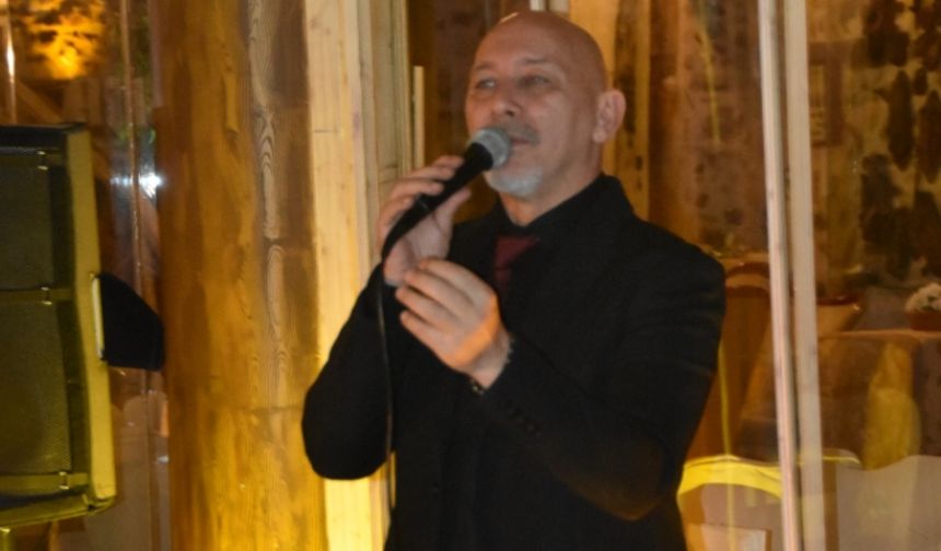 Alper Kuş, Villa Perla'da