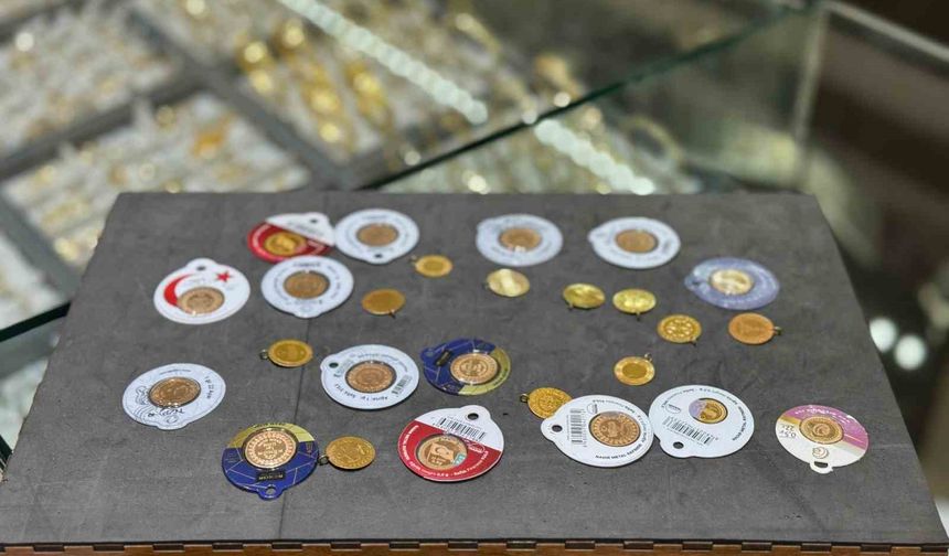 "Piyasadaki 22 ayar gram altın bulunmama söylentisi asılsızdır, elimizde altın mevcut"