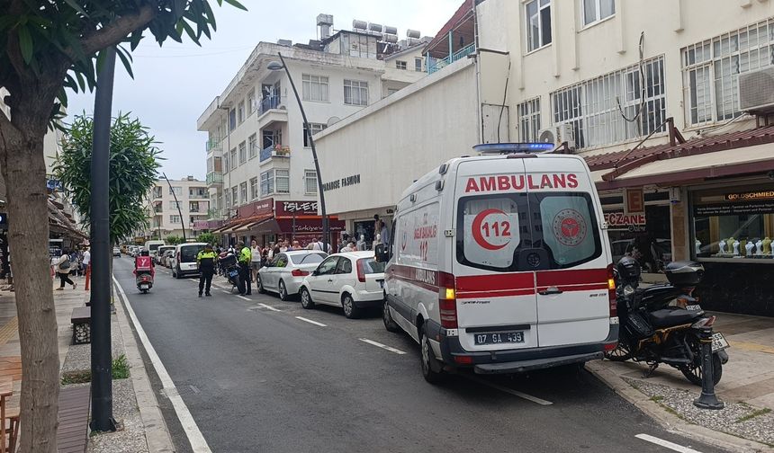 Otel odasında ölü bulundu