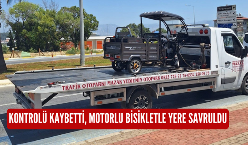 Kontrolü kaybetti, motorlu bisikletle yere savruldu