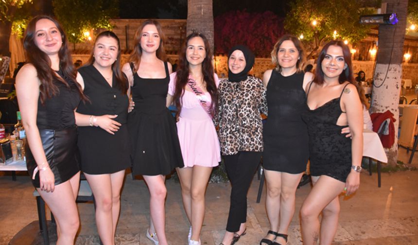 Meyhanet'te bekarlığa veda