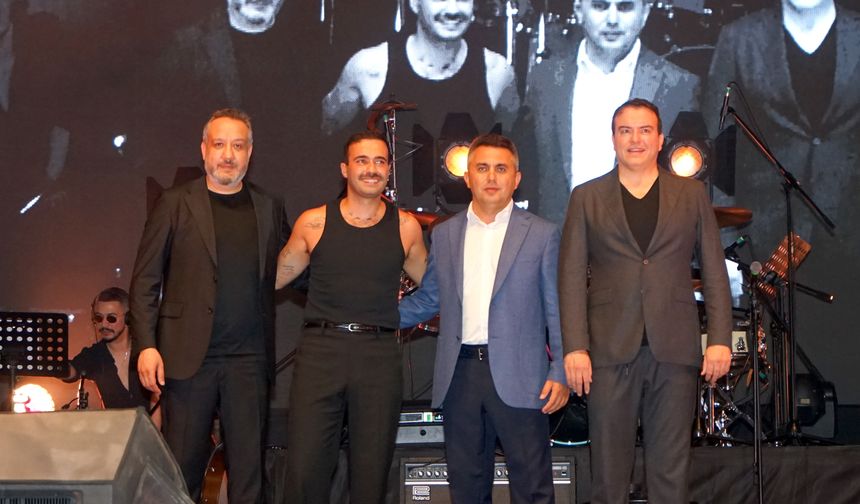 Antalyaspor Gençlik Festivali renkli görüntülerle başladı
