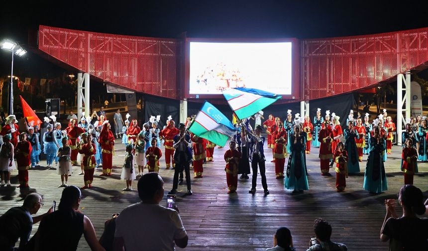 Uluslararası Antalya Müzik ve Dans Festivali yapıldı