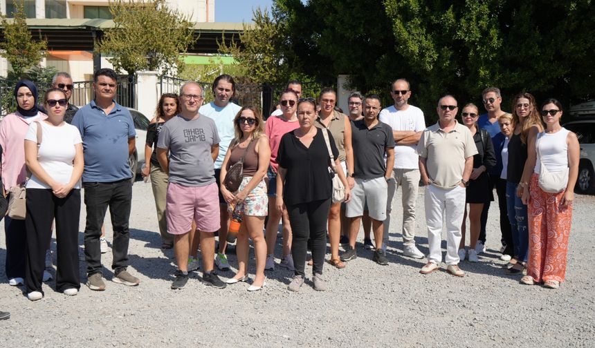 Konyaaltı Doğa Koleji'nin taşınma kararına velilerden tepki