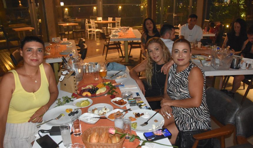 Hayal Kahvesi’nde