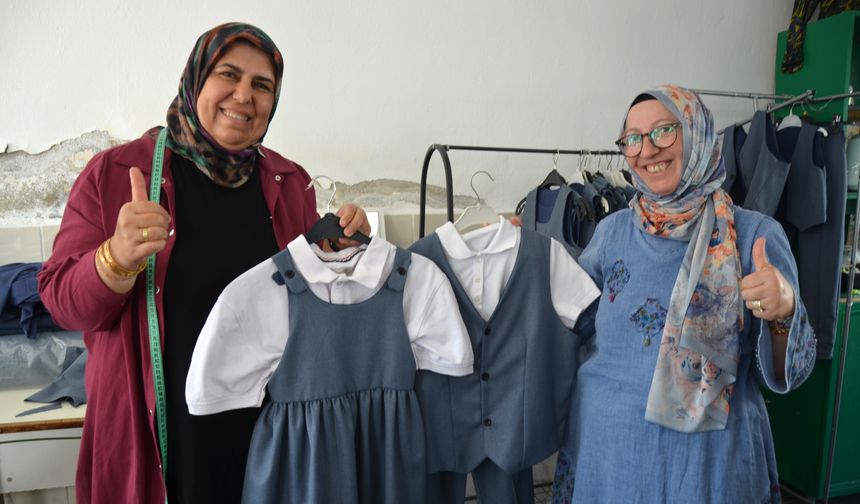 'Okulumuzun Kıyafetini Okulumuzda Üretiyoruz' projesi
