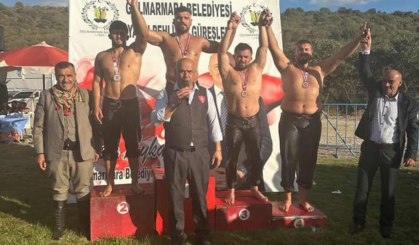 Kemer Belediyesi güreşçisinden üçüncülük