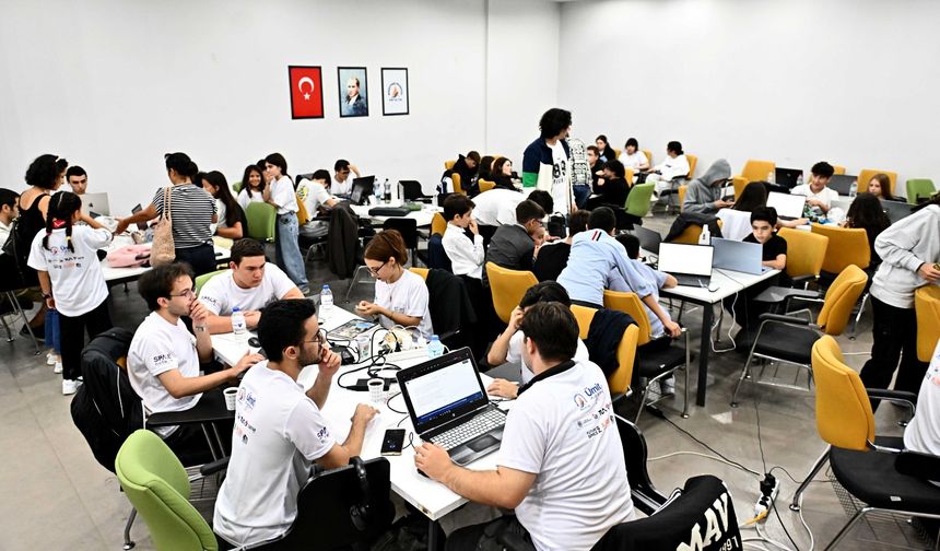 Uzayın kapıları Antalya’da aralandı