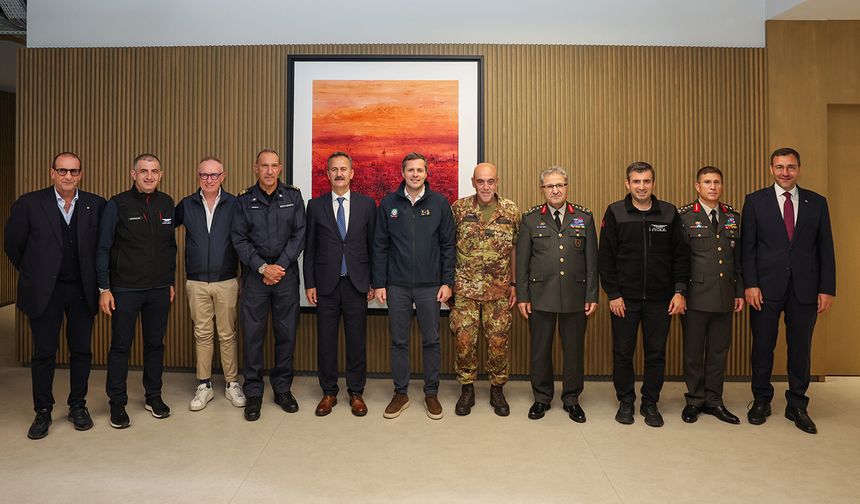 İtalyan heyet, Baykar’ı ziyaret etti