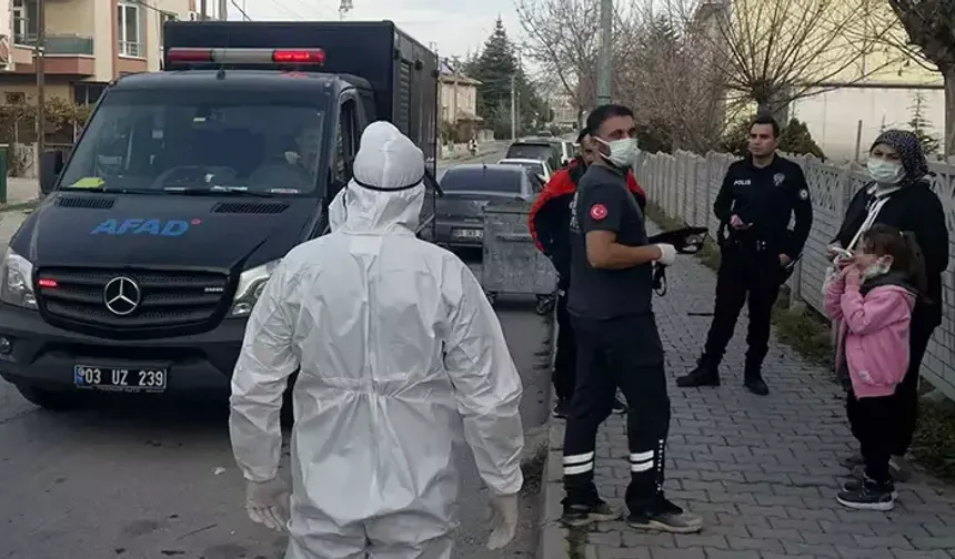 Anne ve 3 çocuğu zehirlenme şüphesiyle hastaneye kaldırıldı