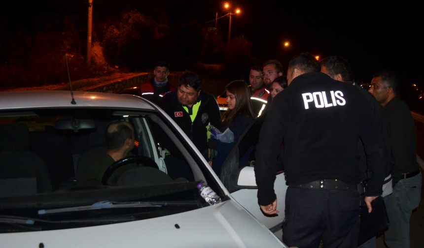 Zincirleme kazada 4 araç birbirine girdi