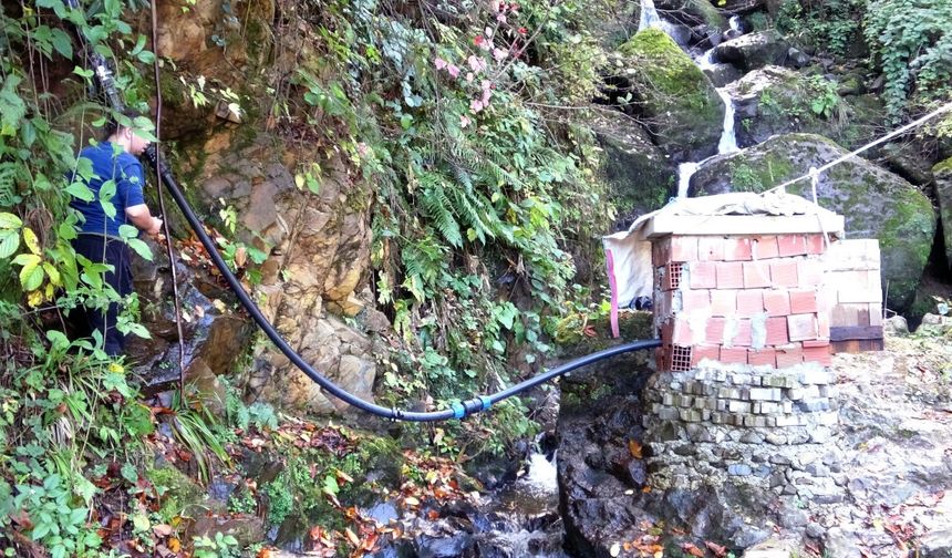 Sudan kendi elektriklerini üreterek herkese örnek oldular