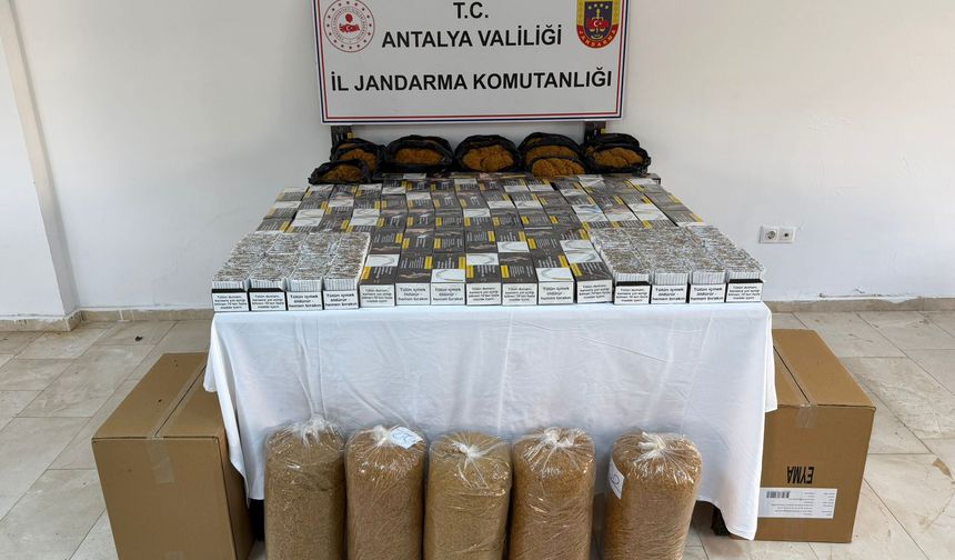 Serik'te kaçak tütün ve makaron operasyonu