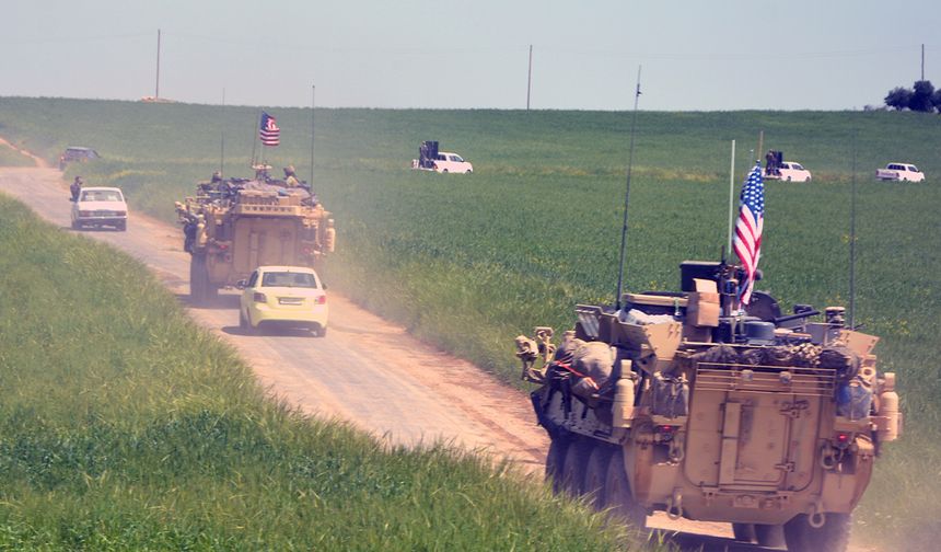 Suriye'de ABD ve Suriye askerlerine saldırı!