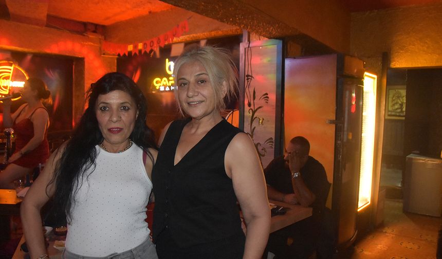 By Çapkın patronu misafiriyle