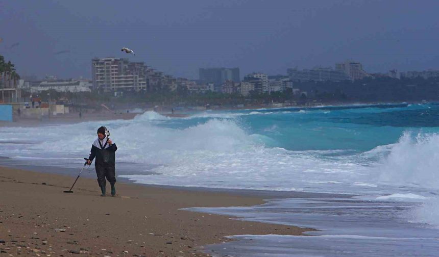 Define avcıları fırtınada iş başında!