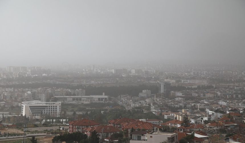 Sis ve fırtına korkuttu