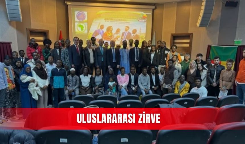 Uluslararası zirve