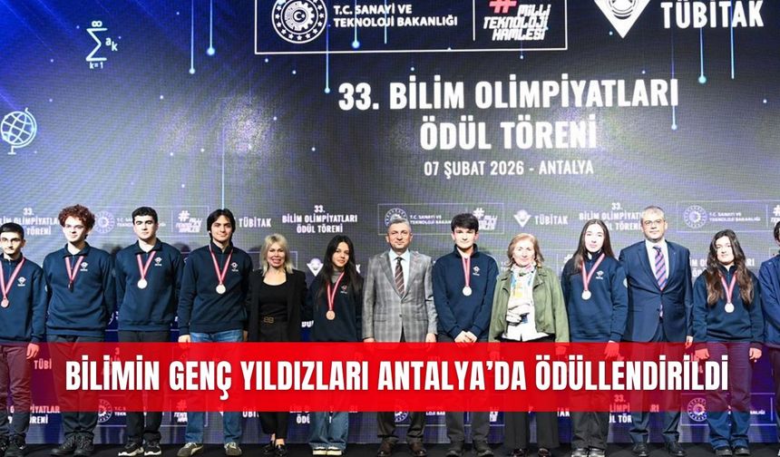 Bilimin genç yıldızları Antalya’da ödüllendirildi