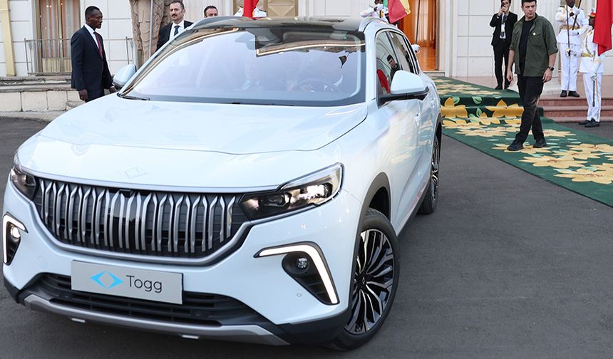 Cumhurbaşkanı Erdoğan'dan Etiyopya Başbakanı Ahmed Ali'ye Togg hediyesi