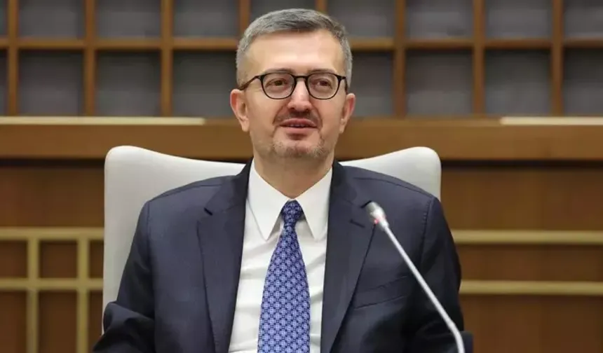 İletişim Başkanı Duran: Sağlık çalışanlarımıza müteşekkiriz