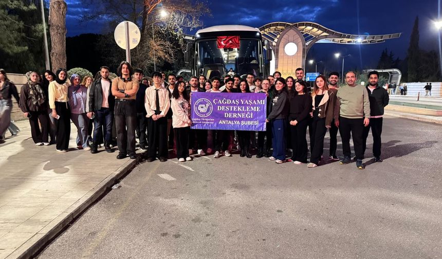 Çağdaş gençlik Çanakkale’de