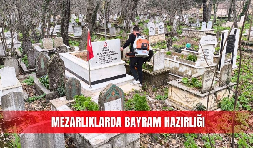 Mezarlıklarda bayram hazırlığı
