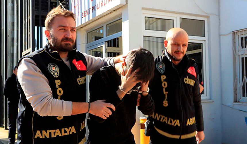 Hamileyken kendisini bacağından vuran eşinden şikayetçi olmadı