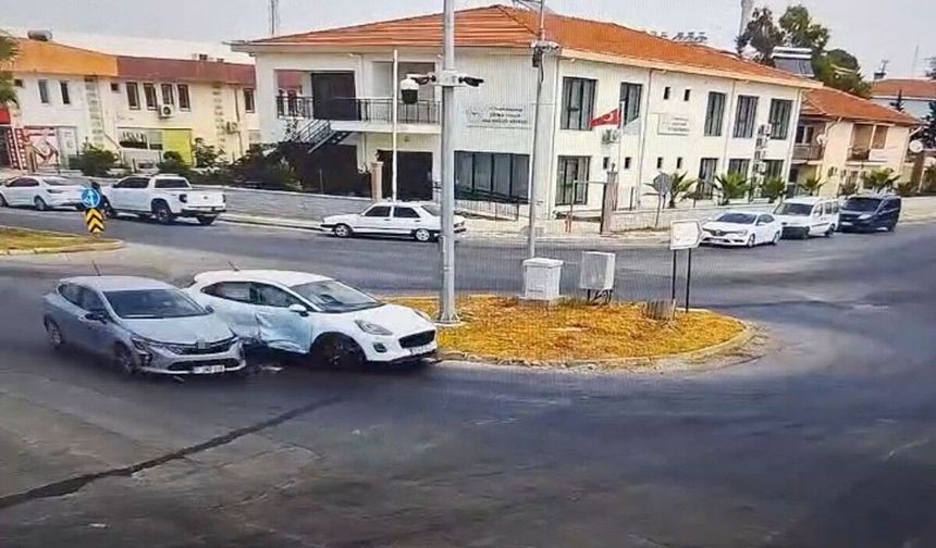 Otomobiller kavşakta çarpıştı: 1 yaralı