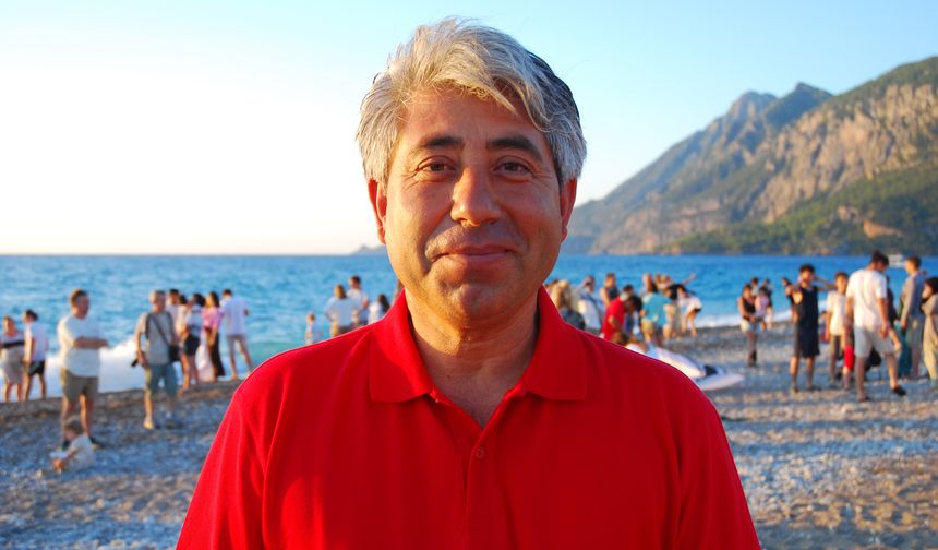 'Zafer Yuvası'ndan çıkan 62 yavru kaplumbağa, denizle buluştu