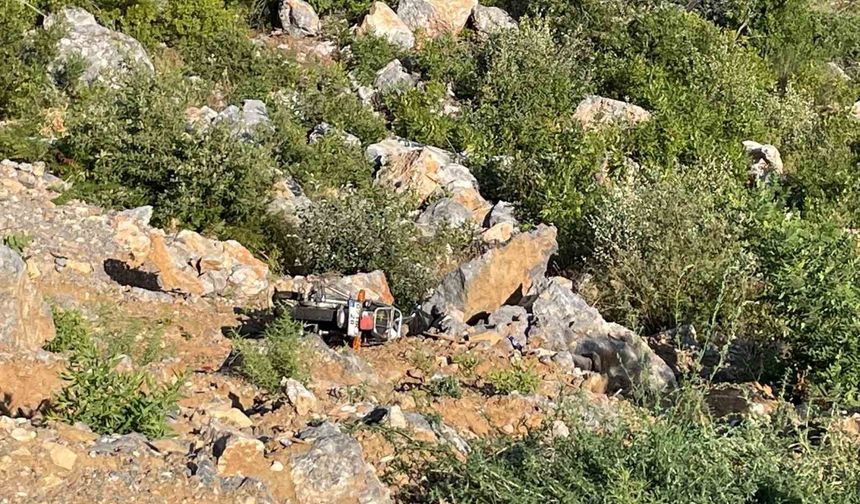 Alanya'da motosiklet uçuruma yuvarlandı