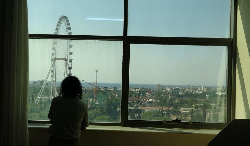 Antalya'da deniz manzaralı yurt