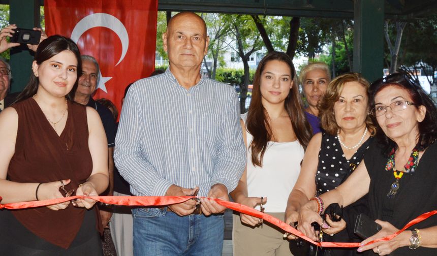 'Tuvale Hayat Verenler' sergisi
