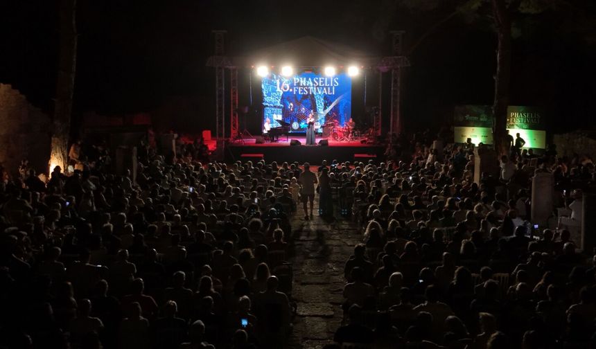 Phaselis Festivali’nde izleyici rekoru