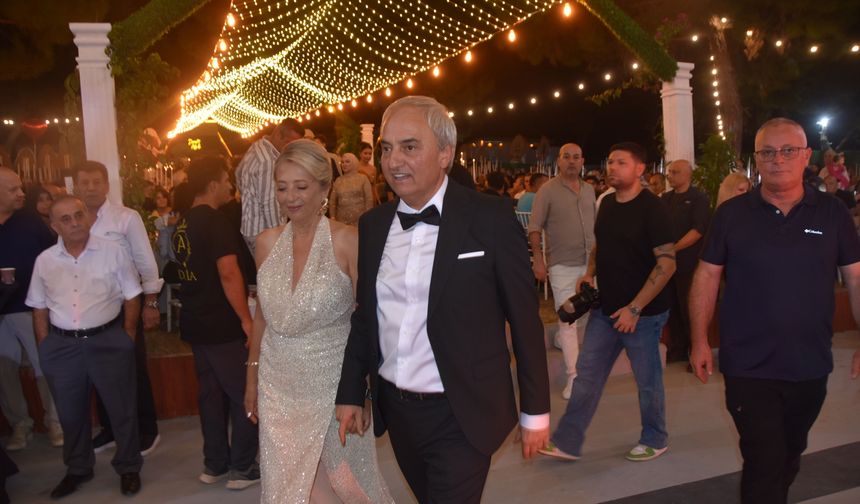 4 bin kişilik görkemli düğün! Yılın düğününe Kocagöz imzası