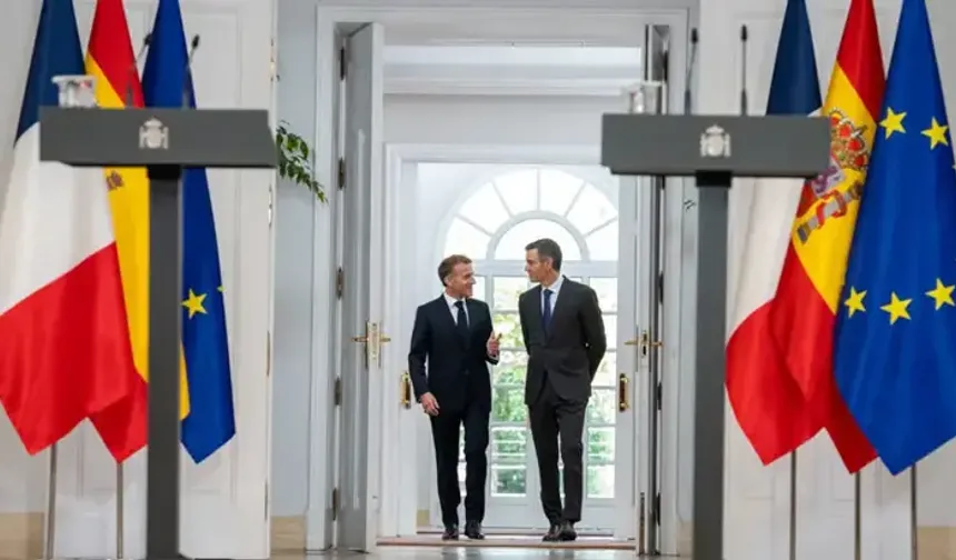 Macron'dan İngiltere’ye çağrı: AB'ye dönün