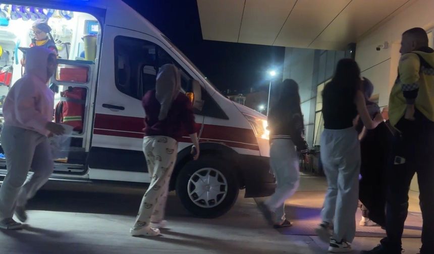 Burdur'da 52 üniversite öğrencisi zehirlenme şüphesiyle hastaneye başvurdu