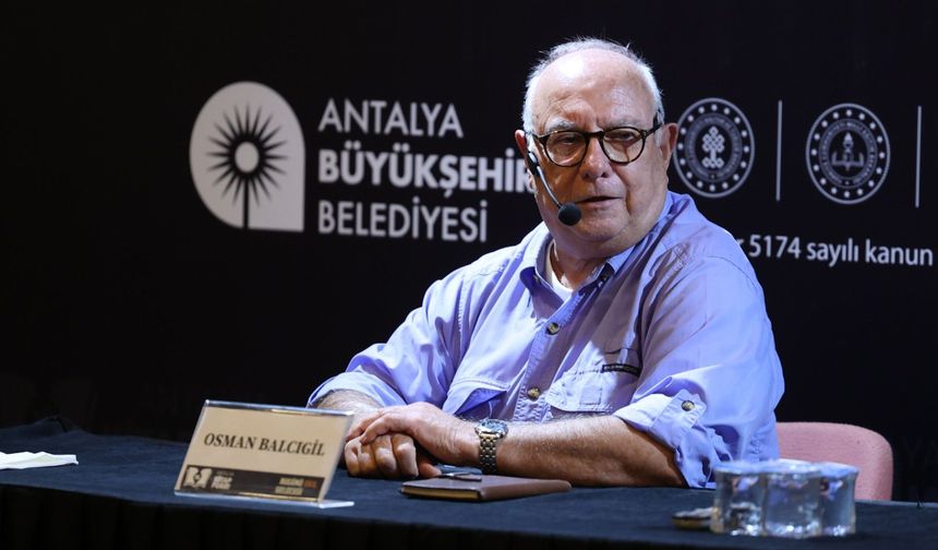 Antalya Kitap Fuarı'nda 2'nci gün yoğun katılımla gerçekleşti