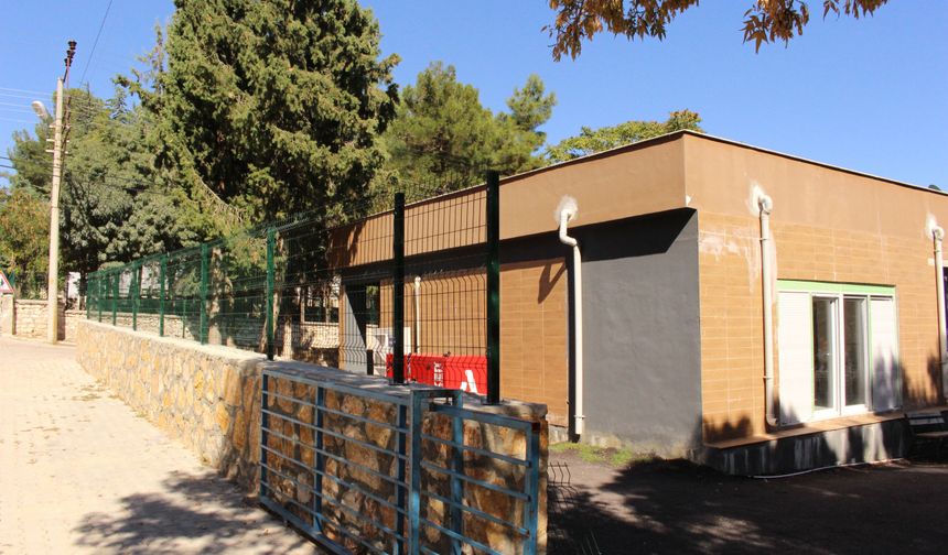 Elmalı Kızıltemeller Mezarlığı'nda güvenlik ve çevre düzenlemesi